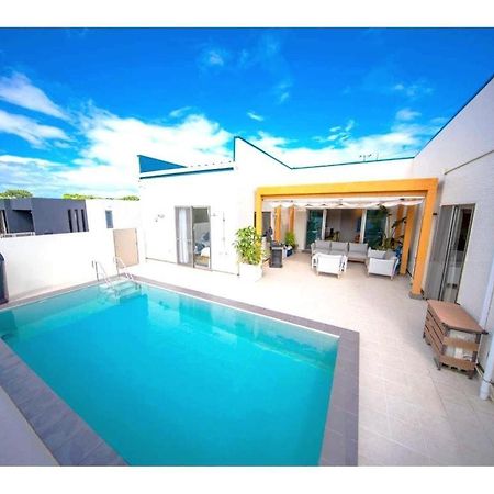 Churaumi Village Pool And Terrace Okinawa Buitenkant foto